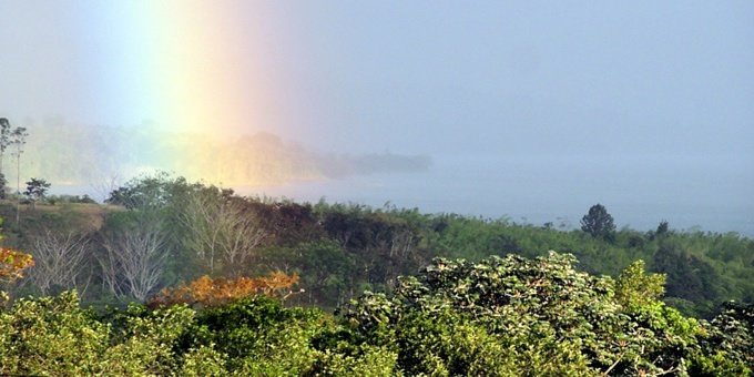 Versión en español
 Introduction:
 Responsible and sustainable tourism is a program and value set that facilitates cultural awareness and environmental well-being, generating positive economic growth within the community.